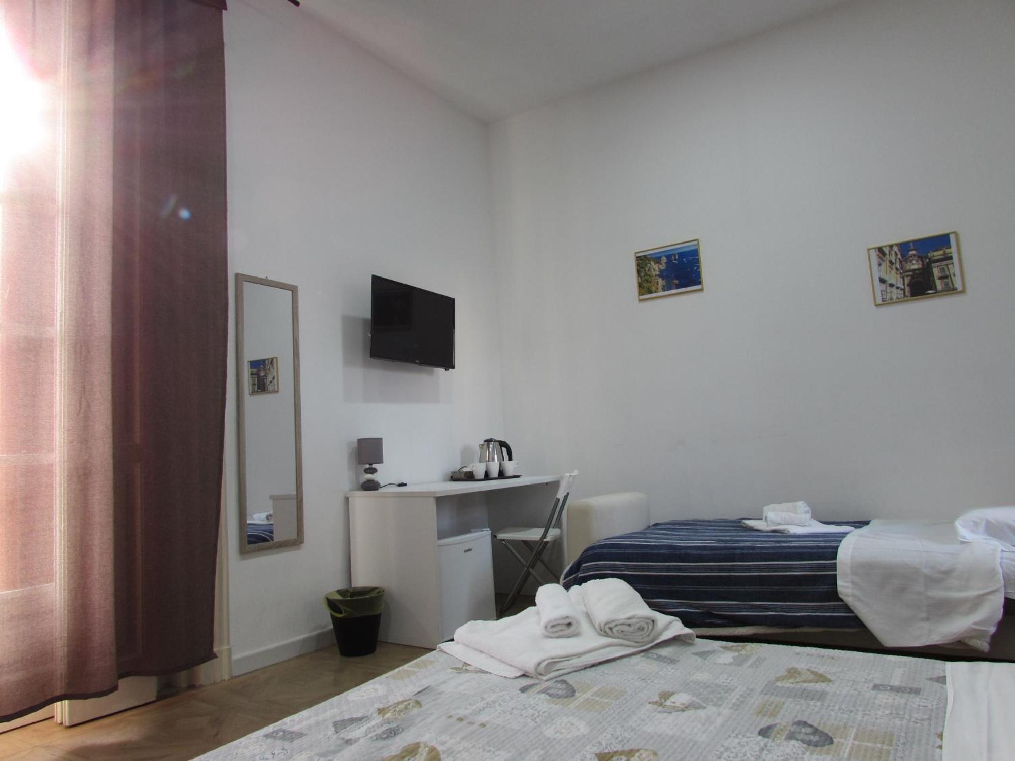 Corso Umberto 22 * Napoli